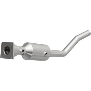 MagnaFlow Exhaust Products California Direct-Fit Catalytic Converter 5461192