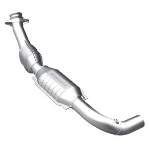 MagnaFlow Exhaust Products OEM Grade Direct-Fit Catalytic Converter 49429