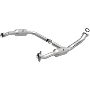MagnaFlow Exhaust Products OEM Grade Direct-Fit Catalytic Converter 49598