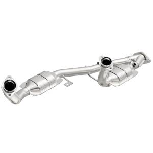 MagnaFlow Exhaust Products HM Grade Direct-Fit Catalytic Converter 23381