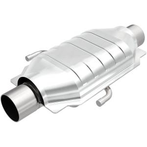 MagnaFlow Exhaust Products California Universal Catalytic Converter - 2.50in. 3391026