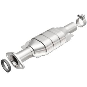 MagnaFlow Exhaust Products OEM Grade Direct-Fit Catalytic Converter 51518