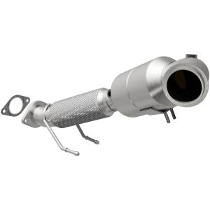 MagnaFlow Exhaust Products OEM Grade Direct-Fit Catalytic Converter 51352