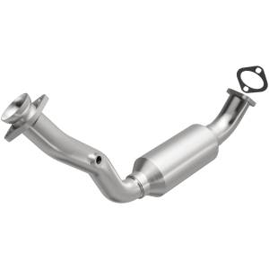 MagnaFlow Exhaust Products California Direct-Fit Catalytic Converter 4451315
