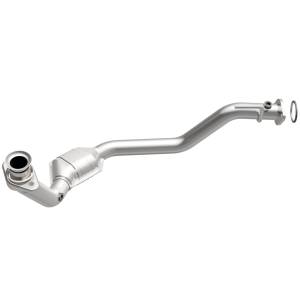 MagnaFlow Exhaust Products California Direct-Fit Catalytic Converter 447101