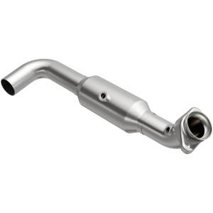 MagnaFlow Exhaust Products California Direct-Fit Catalytic Converter 5551419