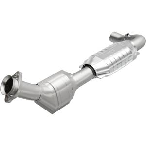 MagnaFlow Exhaust Products HM Grade Direct-Fit Catalytic Converter 93325