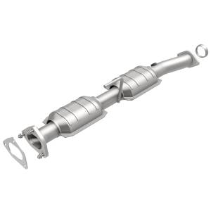MagnaFlow Exhaust Products HM Grade Direct-Fit Catalytic Converter 23541