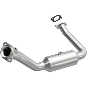 MagnaFlow Exhaust Products California Direct-Fit Catalytic Converter 5551675