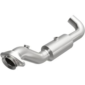 MagnaFlow Exhaust Products OEM Grade Direct-Fit Catalytic Converter 21-465