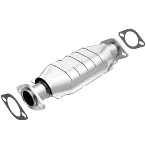 MagnaFlow Exhaust Products Standard Grade Direct-Fit Catalytic Converter 23693