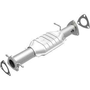 MagnaFlow Exhaust Products California Direct-Fit Catalytic Converter 4451497
