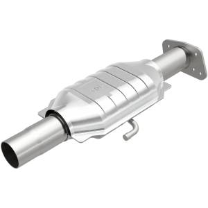 MagnaFlow Exhaust Products California Direct-Fit Catalytic Converter 3391456