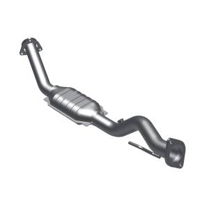 MagnaFlow Exhaust Products HM Grade Direct-Fit Catalytic Converter 23994