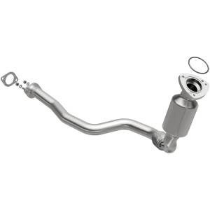 MagnaFlow Exhaust Products OEM Grade Direct-Fit Catalytic Converter 52096