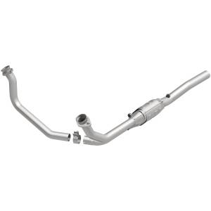MagnaFlow Exhaust Products California Direct-Fit Catalytic Converter 4451296