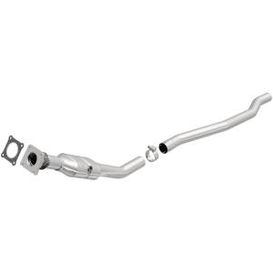 MagnaFlow Exhaust Products California Direct-Fit Catalytic Converter 4451204