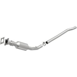 MagnaFlow Exhaust Products California Direct-Fit Catalytic Converter 4451221