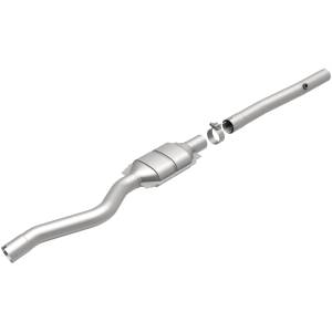 MagnaFlow Exhaust Products California Direct-Fit Catalytic Converter 4451607