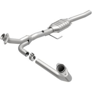 MagnaFlow Exhaust Products California Direct-Fit Catalytic Converter 4451215