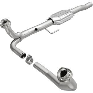 MagnaFlow Exhaust Products California Direct-Fit Catalytic Converter 4451280