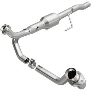 MagnaFlow Exhaust Products California Direct-Fit Catalytic Converter 4451203