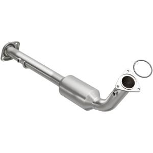 MagnaFlow Exhaust Products California Direct-Fit Catalytic Converter 4451421
