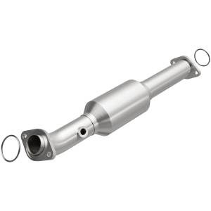 MagnaFlow Exhaust Products California Direct-Fit Catalytic Converter 5592661