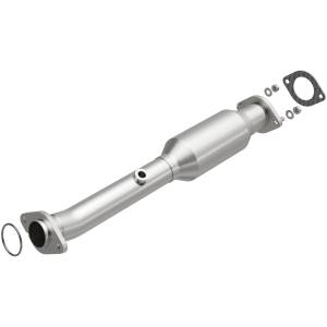 MagnaFlow Exhaust Products OEM Grade Direct-Fit Catalytic Converter 21-041