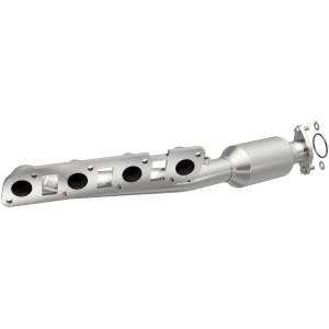 MagnaFlow Exhaust Products OEM Grade Manifold Catalytic Converter 22-036
