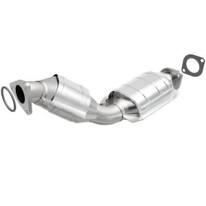 MagnaFlow Exhaust Products HM Grade Direct-Fit Catalytic Converter 24086