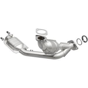 MagnaFlow Exhaust Products HM Grade Direct-Fit Catalytic Converter 24233