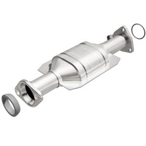 MagnaFlow Exhaust Products HM Grade Direct-Fit Catalytic Converter 27401