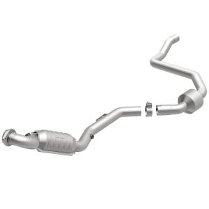 MagnaFlow Exhaust Products California Direct-Fit Catalytic Converter 447263