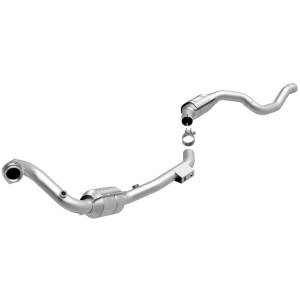MagnaFlow Exhaust Products California Direct-Fit Catalytic Converter 447277