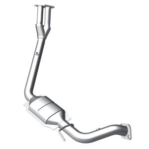 MagnaFlow Exhaust Products OEM Grade Direct-Fit Catalytic Converter 49004