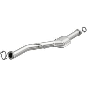 MagnaFlow Exhaust Products OEM Grade Direct-Fit Catalytic Converter 49161