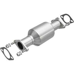 MagnaFlow Exhaust Products OEM Grade Direct-Fit Catalytic Converter 49924