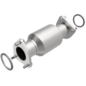 MagnaFlow Exhaust Products OEM Grade Direct-Fit Catalytic Converter 51413