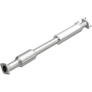 MagnaFlow Exhaust Products OEM Grade Direct-Fit Catalytic Converter 52641