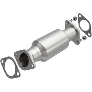 MagnaFlow Exhaust Products OEM Grade Direct-Fit Catalytic Converter 52644