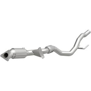 MagnaFlow Exhaust Products California Direct-Fit Catalytic Converter 5551410