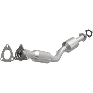 MagnaFlow Exhaust Products California Direct-Fit Catalytic Converter 5582722